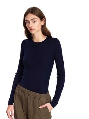 Theory Mirzi B Refined Navy Merino Wool Sweater Fitted,  Size M